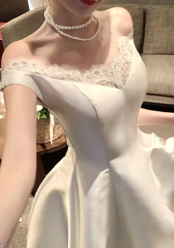 Light Champagne A Line V Neck Lace Satin Prom Dress Evening Dress SH8782