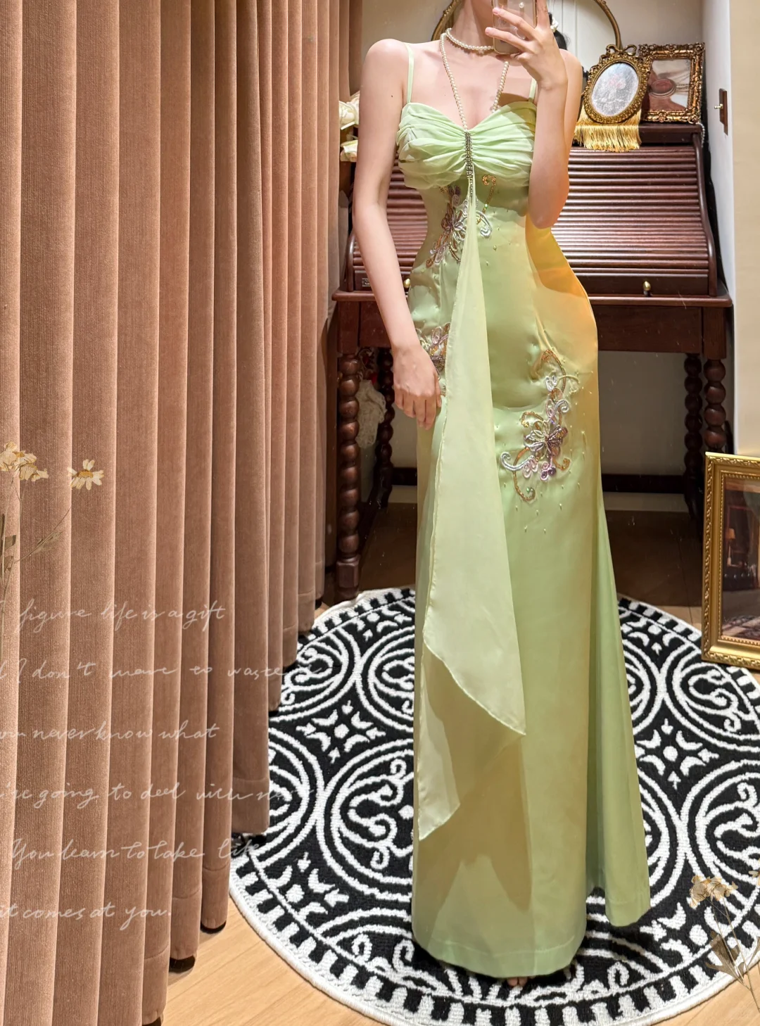 Green Mermaid Spaghetti Strap Beaded Chiffon Satin Long Prom Dresses SH4632