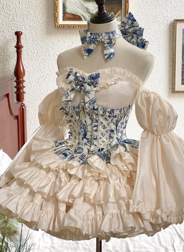Cute Ball Gown Long Sleeve Print Floral Layered Satin Short Prom Dress Homecoming Dress SH6442