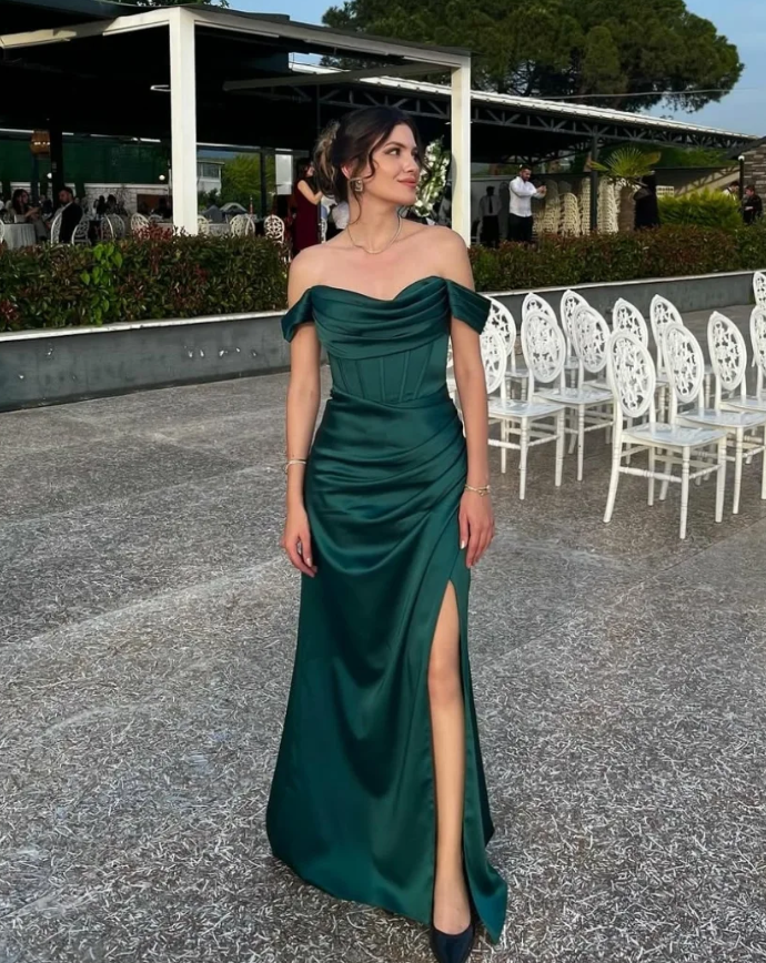 Emerald Sheath Off the Shoulder Corset Satin Long Prom Dress Evening Dress SH7318