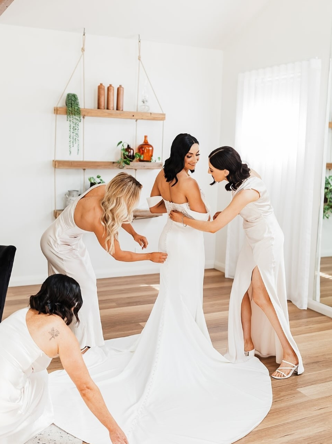 Pretty Sheath One Shoulder Ivory Satin Bridesmaid Dress Evening Dress with Slit SH3205