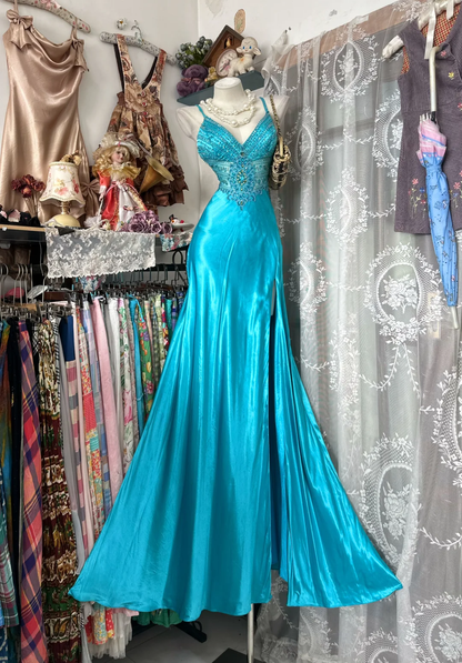 Bright Blue Vintage Mermaid Straps Beaded Satin Long Gradation Prom Dress with Slit SH5363