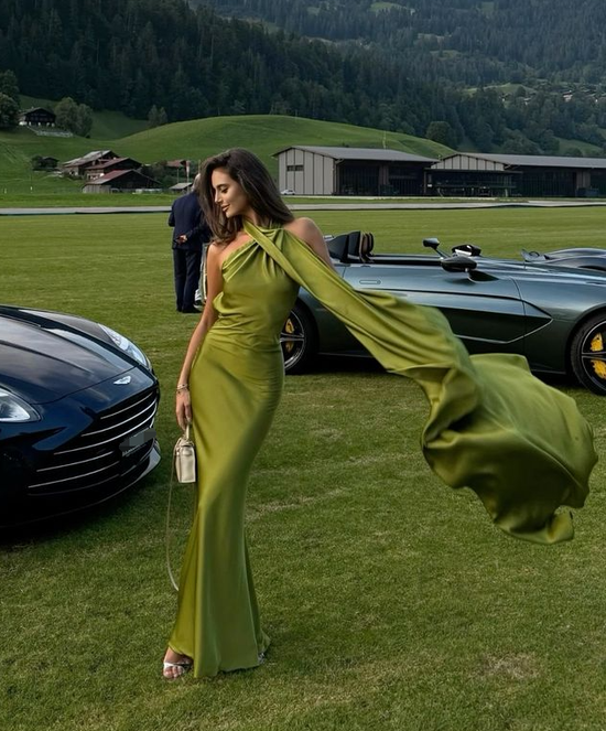 Green Satin Open Back Long Prom Dress Charming Sheath Evening Dress