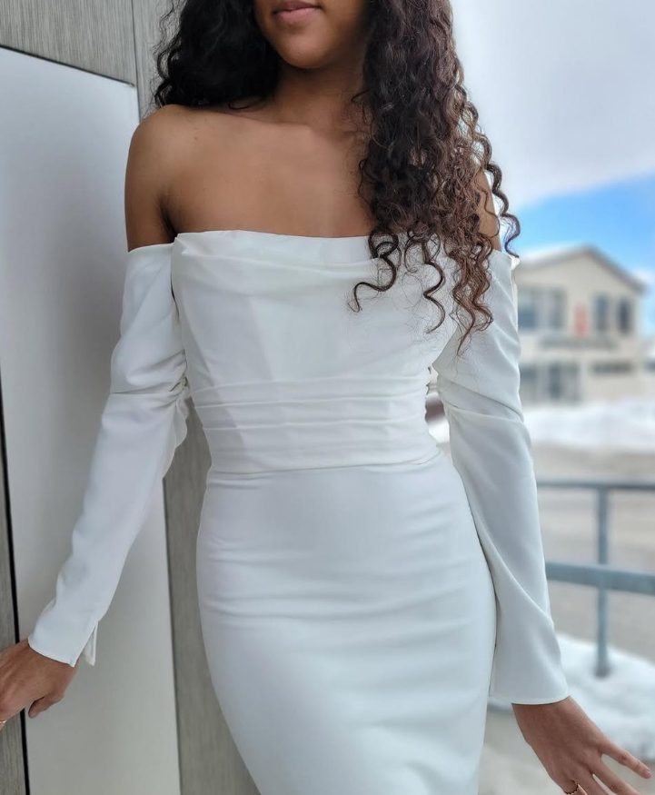 White Classic Mermaid Long Sleeve Satin Long Train Wedding Dress SH7122