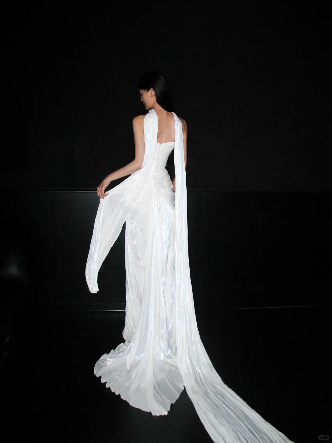 Unique Sheath Strapless White Pleated Satin Slit Long Wedding Dress SH6676