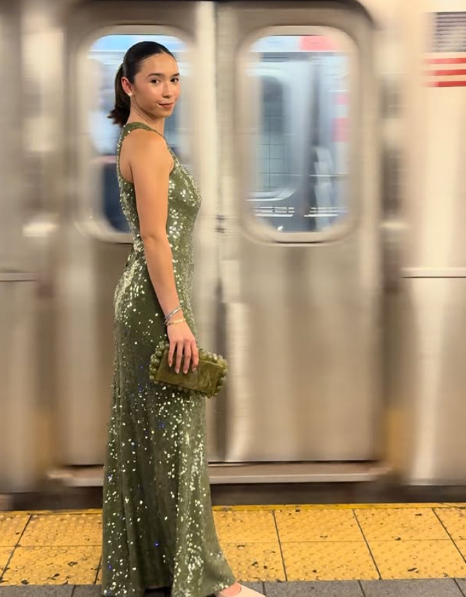 Shiny Sheath Round Neck Olive Green Sequin Long Prom Dress SH5474