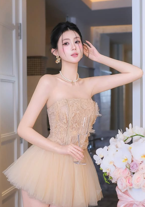 Khaki A Line Strapless Lace Tulle Short Homecoming Dress SH4786