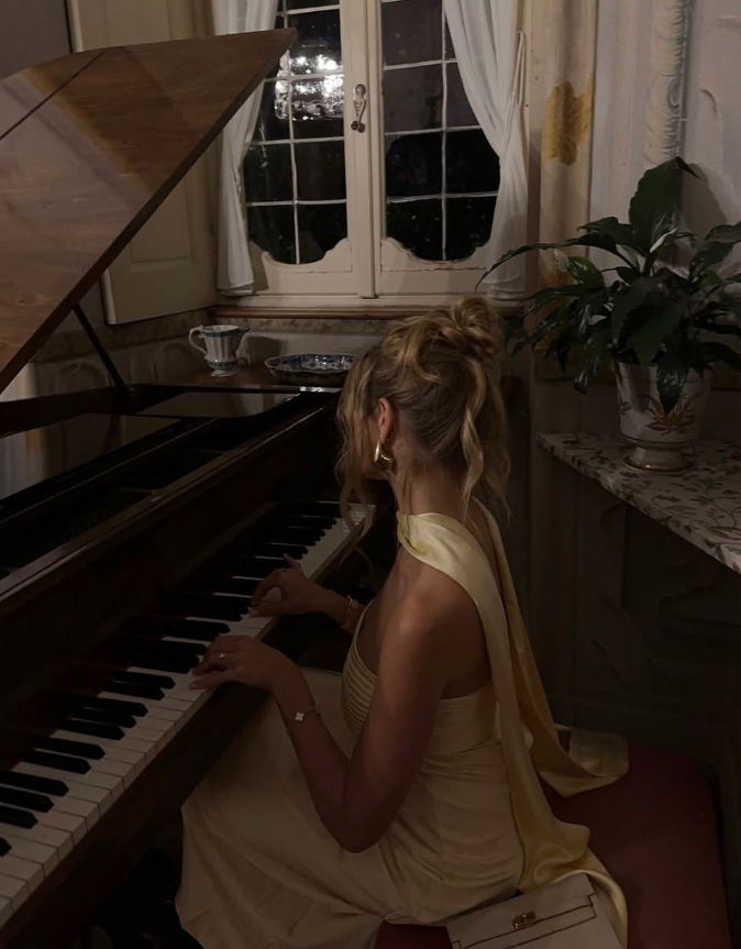 Elegant A Line Strapless Yellow Satin Party Dress Evening Dress SH3276