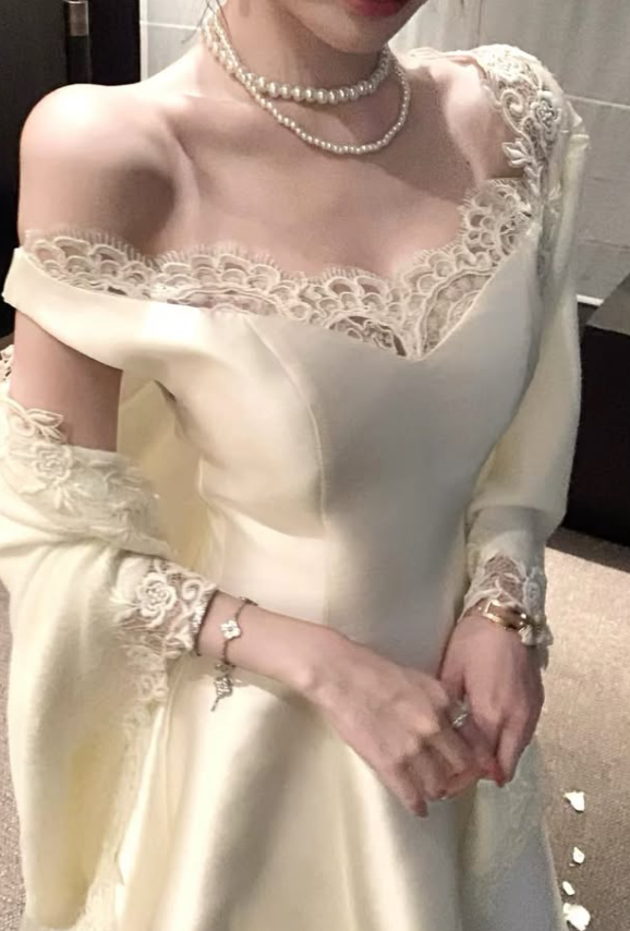 Light Champagne A Line V Neck Lace Satin Prom Dress Evening Dress SH8782