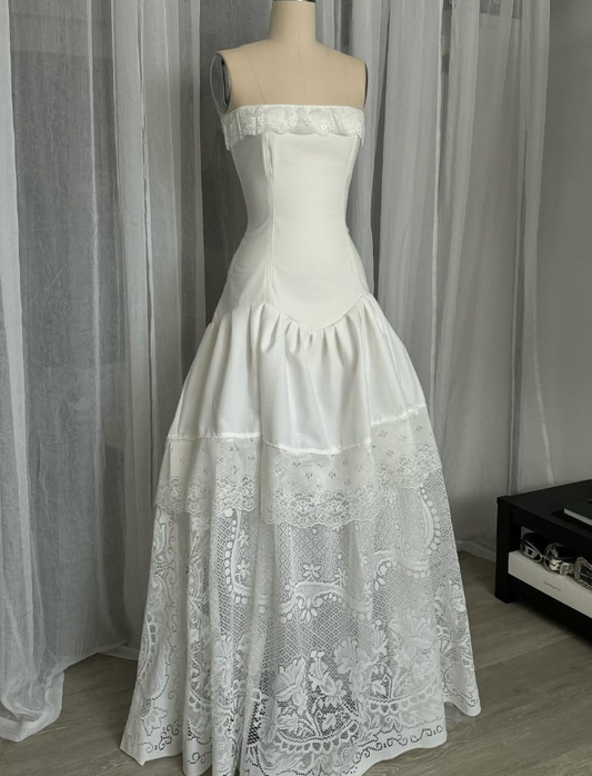 Vintage A Line Strapless Unique White Lace Long Prom Dress Wedding Dress SH7665