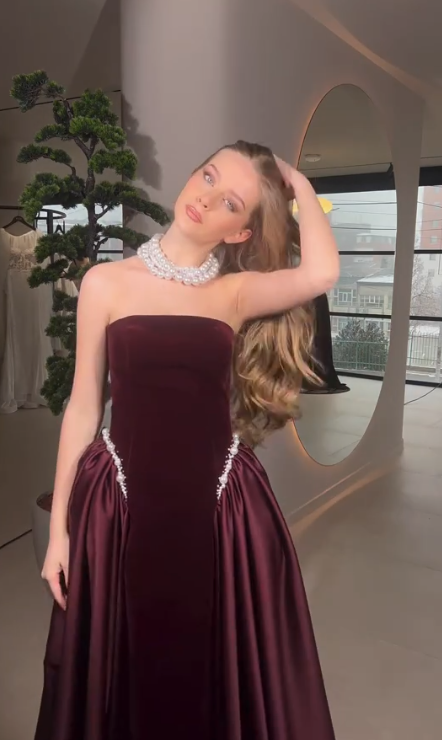 Classy A Line Strapless Pearl Dark Burgundy Velvet Satin Party Dress Wedding Guest Dress SH2923