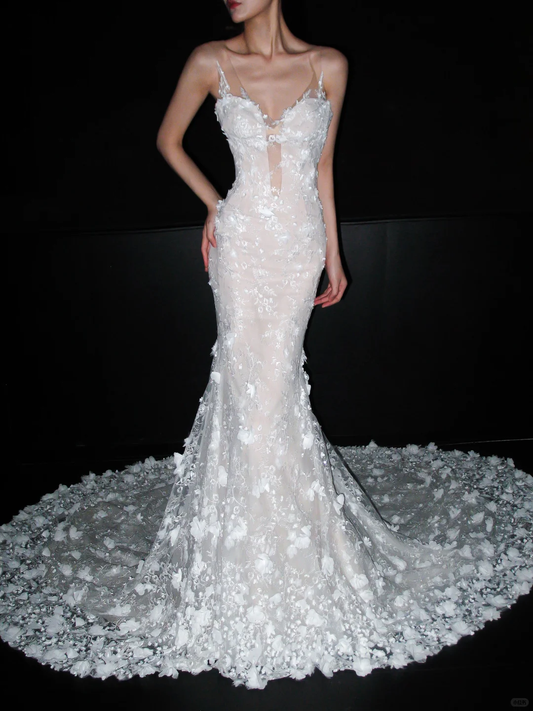 Glamorous Mermaid V Neck Floral Lace Tulle Long Wedding Dress SH5960