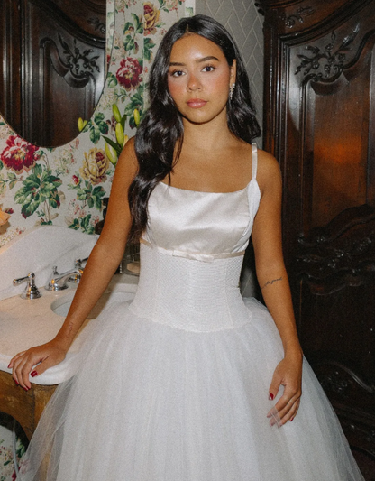 Cute Ball Gown Spaghetti Straps Bow White Tulle Satin Wedding Dress SH6082