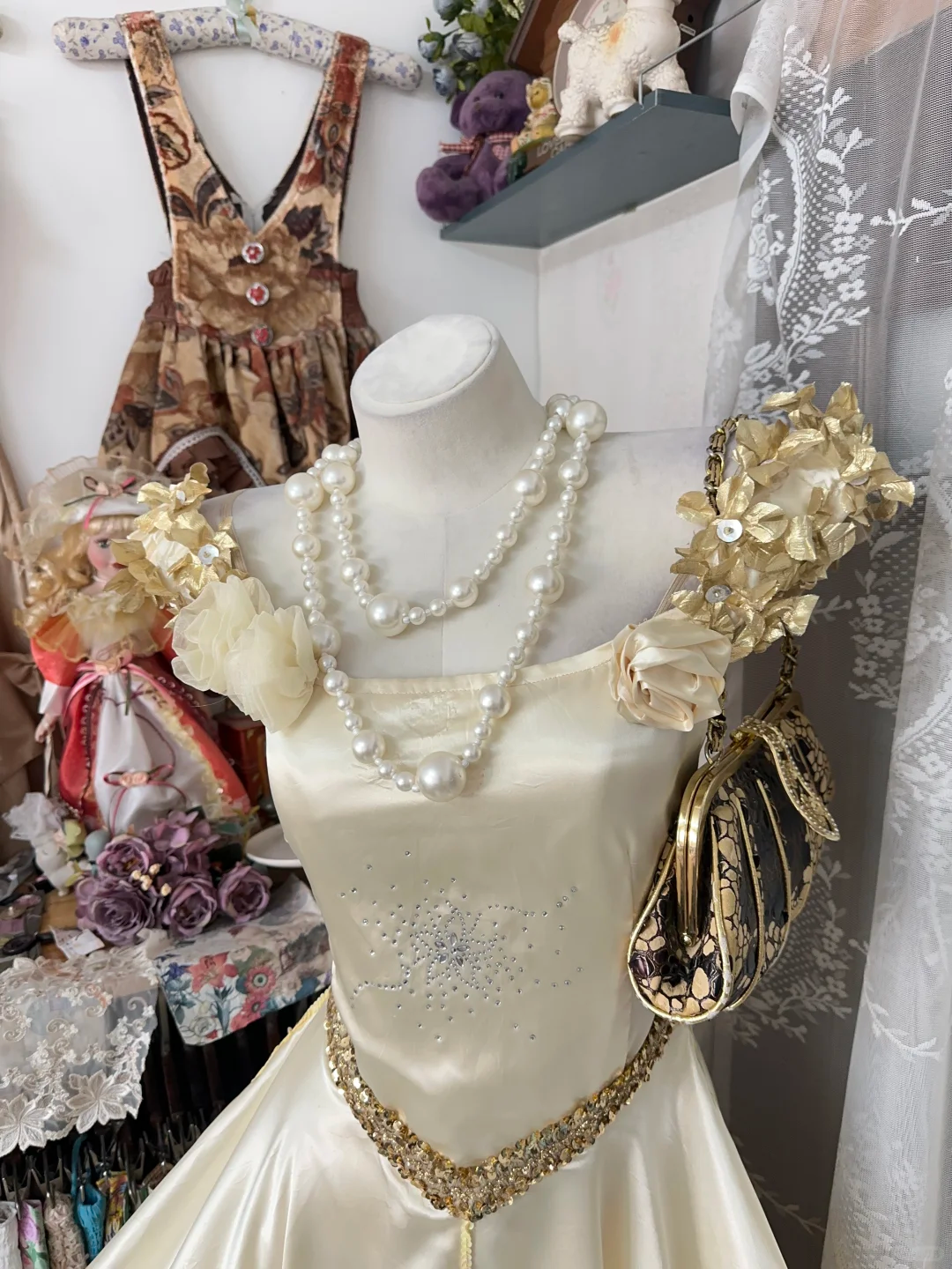 Light Champagne Vintage A Line V Neck Beaded Satin Long Prom Dress SH5238