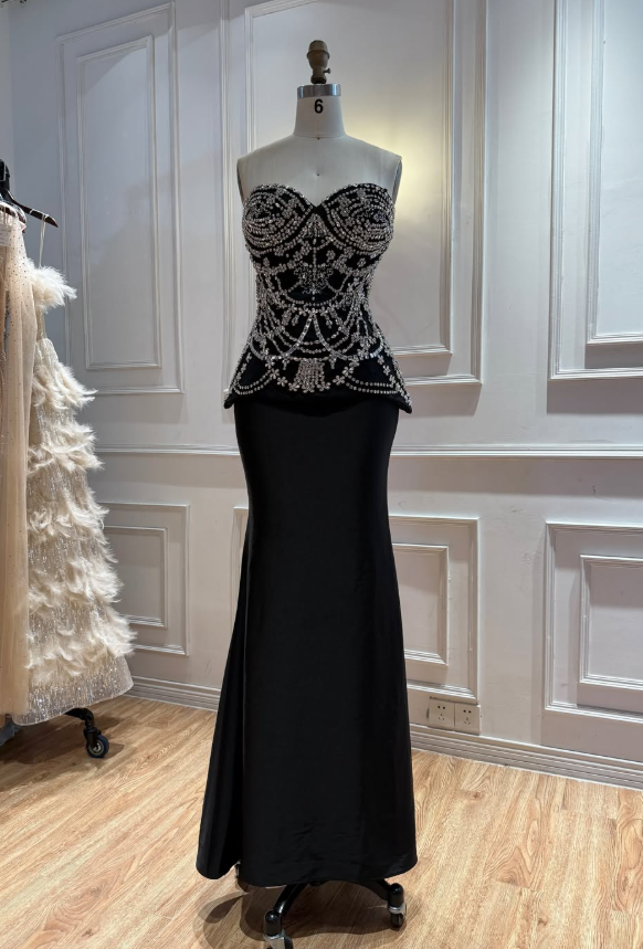 Black Mermaid Sweetheart Neck Beaded Satin Long Prom Dress Evening Dress SH8952