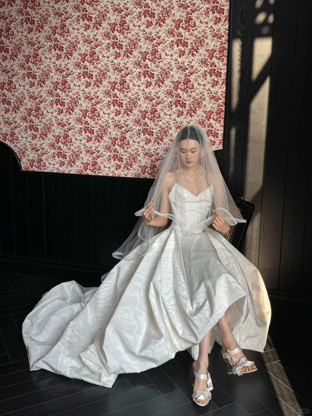 Simple Ball Gown Strapless White Satin Long Wedding Dress SH4754