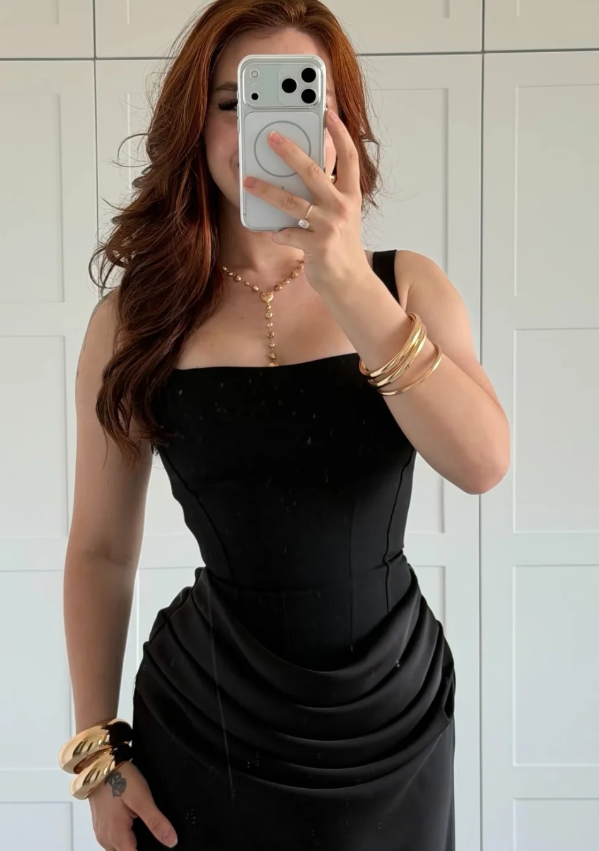 High-class Sheath Strap Black Satin Long Prom Dress Evening Dress SH7293