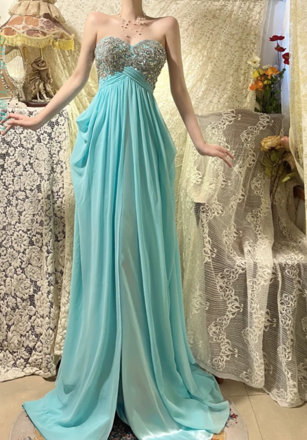 Blue A Line Sweetheart Neck Rhinestone Chiffon Satin Prom Dresses 16th Birthday Dresses SH4638