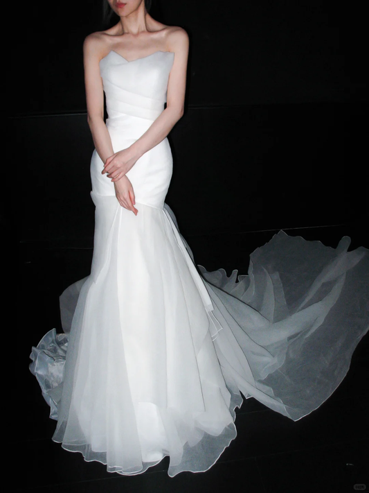 Unique Mermaid Sweetheart Neck White Organza Long Wedding Dress SH6670