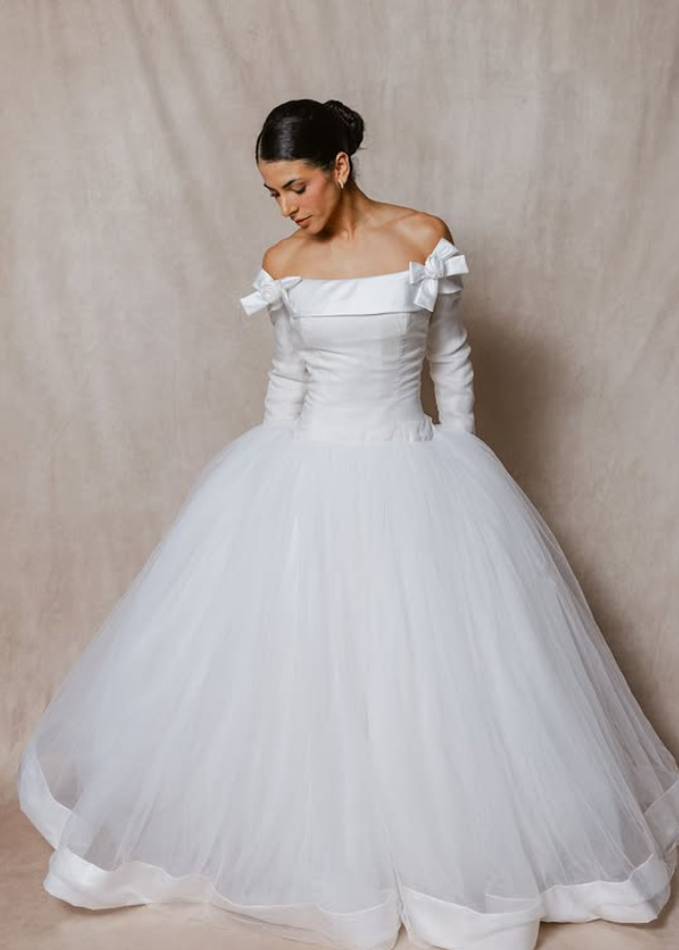 Retro Unique A Line Strapless Bow White Tulle Satin Wedding Dress SH6089