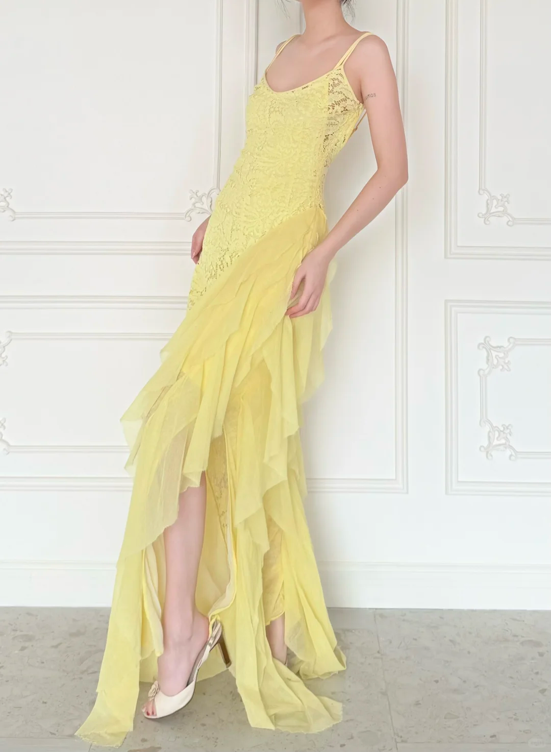 Stunning Yellow Sheath Spaghetti Strap Lace Chiffon Prom Dress Evening Dress SH6760