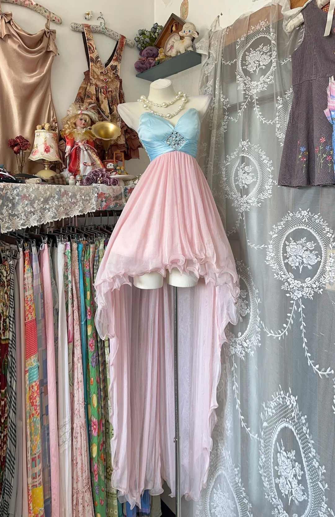 Cute Vintage A Line Sweetheart Neck Beaded Satin Chiffon Long Prom Dress SH5260