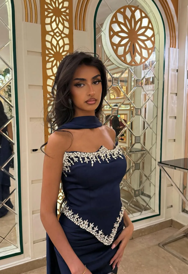 Navy Blue Sheath Strapless Exquisite Beaded Satin Prom Dress Evening Dress SH5397