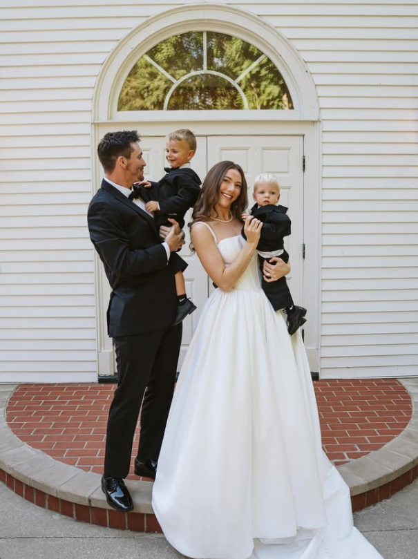 Cute Ball Gown Straps Blue Bow White Satin Long Prom Dress Wedding Dress SH7444