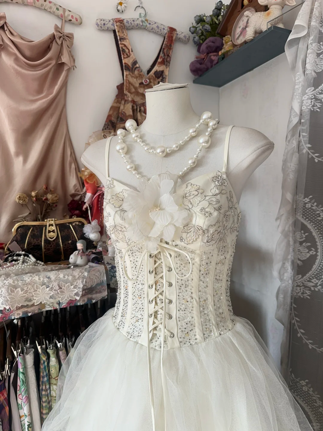Ivory Vintage A Line Straps 3D Floral Beaded Tulle Graduation Prom Dress SH5376