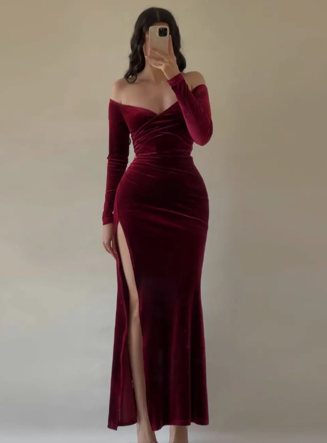 Sexy Burgundy Sheath Long Sleeve Simple Velvet Prom Dress Evening Dress SH5527
