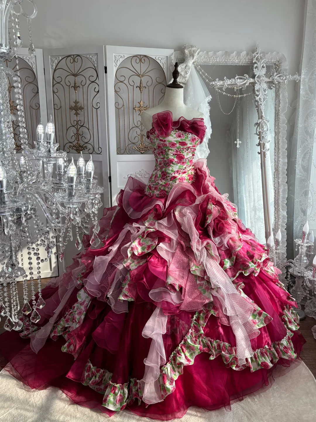 Vintage Pink Print Floral Ball Gown Ruffle Layered Organza Prom Dress Sweet 16 Dress SH5985