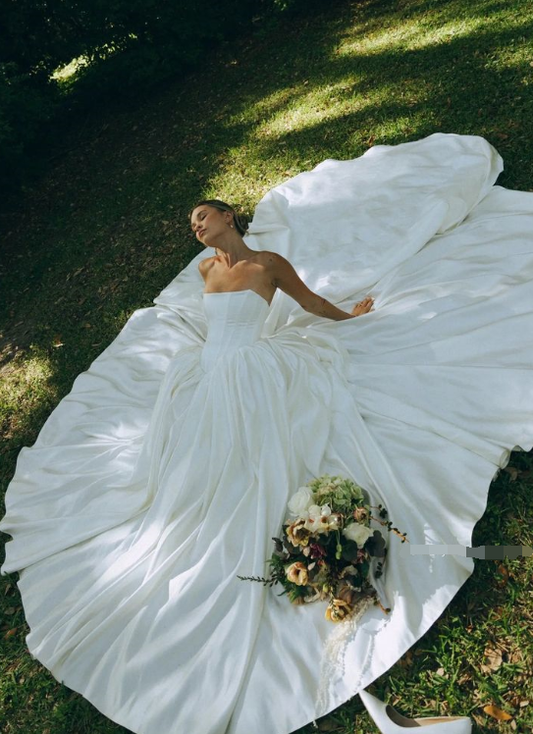 Stunning Ball Gown Strapless White Corset Satin Long Wedding Dress SH8459