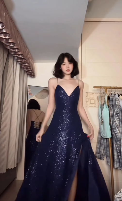 Dark Navy Blue A Line Spaghetti Straps Sequin Prom Dress Party Dress with Slit SH5057