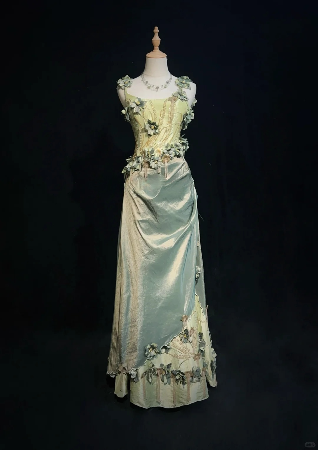 Vintage Green A Line Spaghetti Straps Beaded 3D Flower Satin Prom Dress Evening Dress SH3334