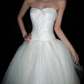 Classic Ball Gown Sweetheart Neck White Tulle Long Wedding Dress SH6616