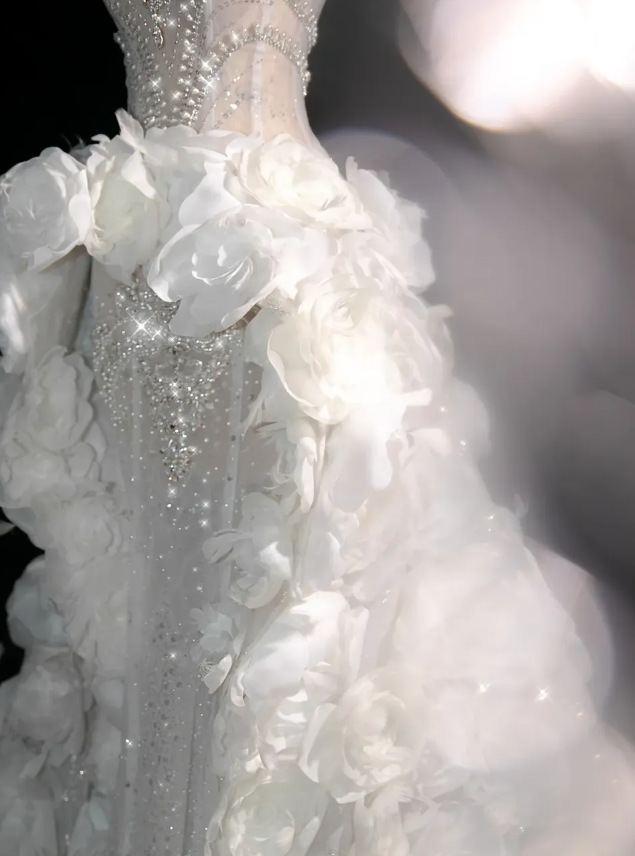 3D Flower White A Line Sweetheart Neck Rhinestone Tulle Long Prom Dress SH3247