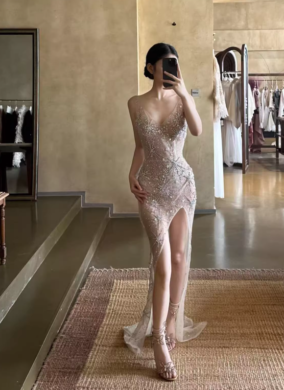 Sexy Exquisite Sheath Shiny Beaded Tulle Prom Dress with Slit SH5157