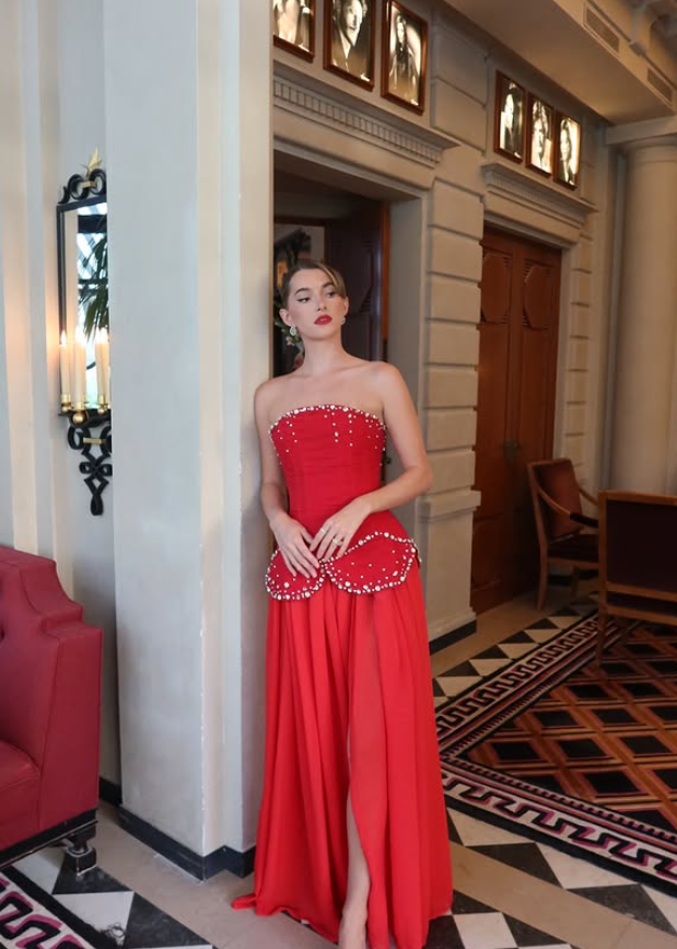Sexy Red A Line Strapless Beaded Chiffon Satin Long Prom Dress Party Dress with Slit SH4816