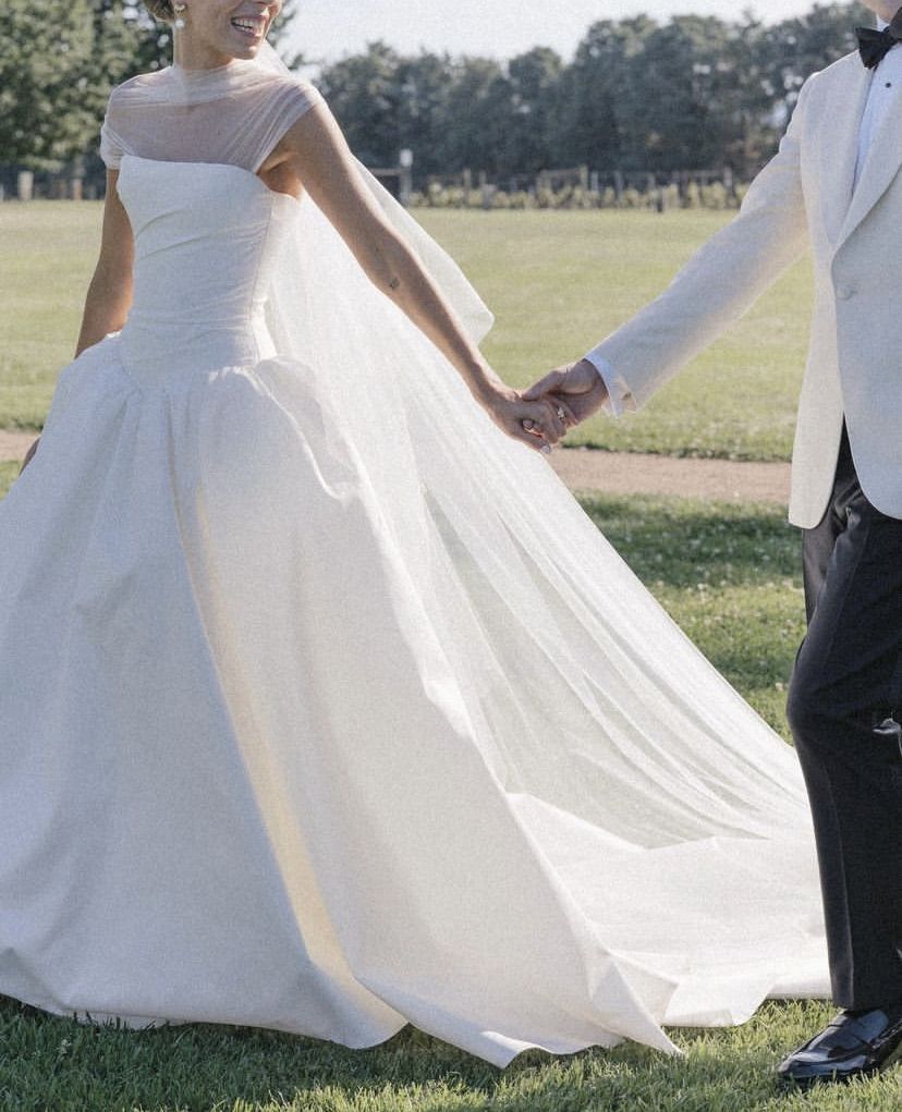 Pretty Ball Gown Strapless Satin Tulle Long Wedding Dress SH4144