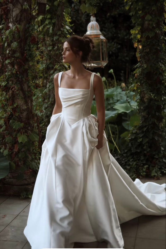High-class Ball Gown Spaghetti Strap Pleated White Satin Long Wedding Dress SH7064