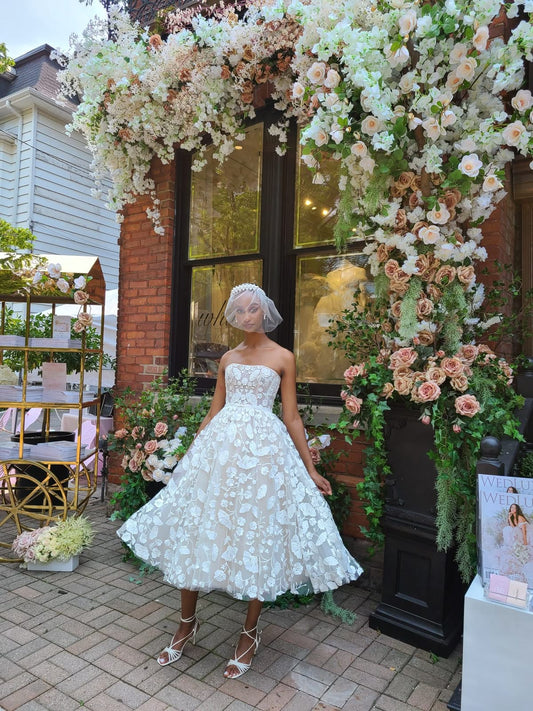 Pretty A Line Strapless White Lace Tulle Prom Dress Wedding Dress SH8500