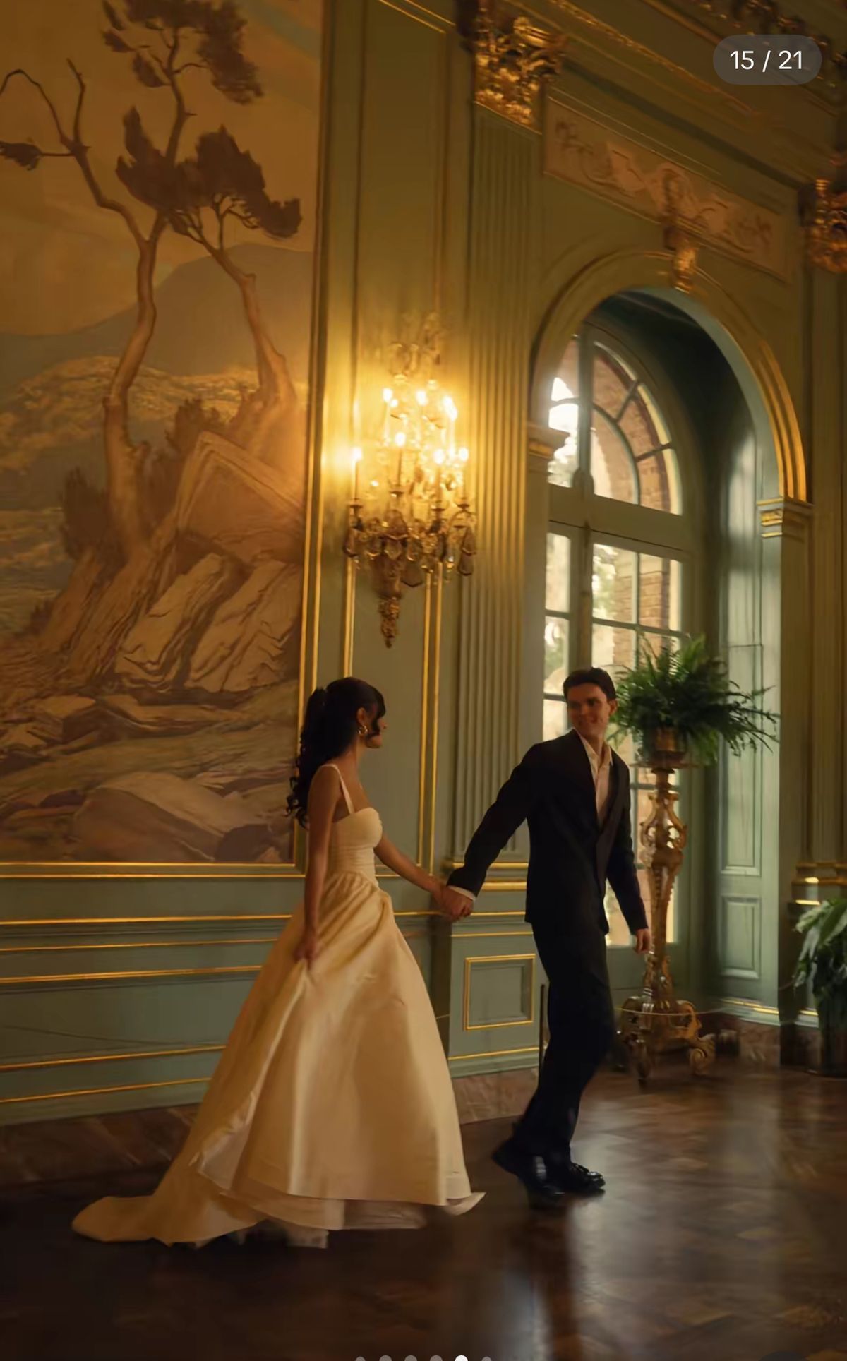 Classic Ball Gown Spaghetti Strap Pleated Simple Satin Wedding Dress SH4748