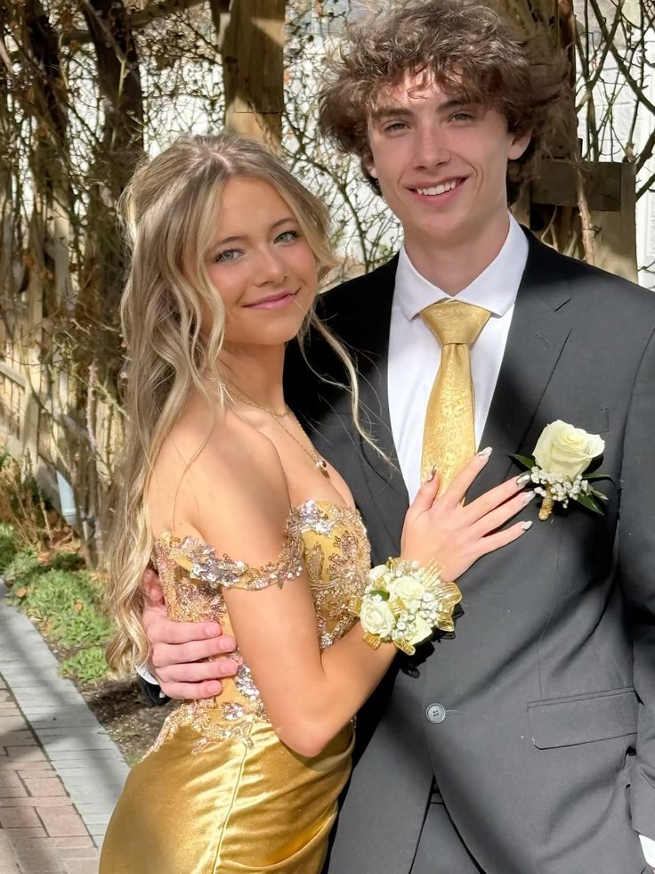 Glamorous Sheath Off the Shoulder Beaded Sequin Golden Satin Prom Dress Evening Dress SH7206