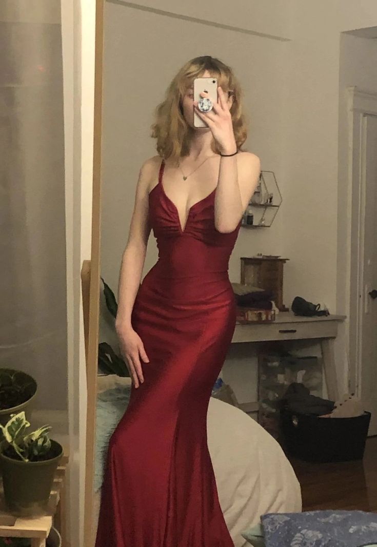 Burgundy Mermaid Spaghetti Strap Satin Open Back Party Dress Evening Dress SH2853