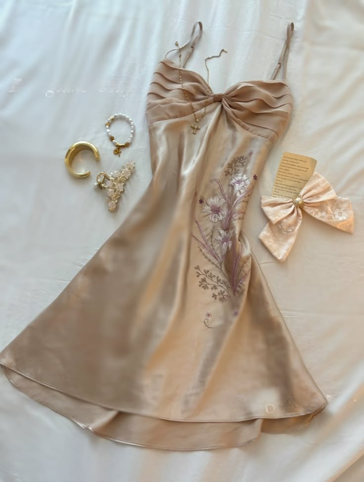 Simple A Line Spaghetti Straps Brown Satin Short Homecoming Dress Outfits SH5735