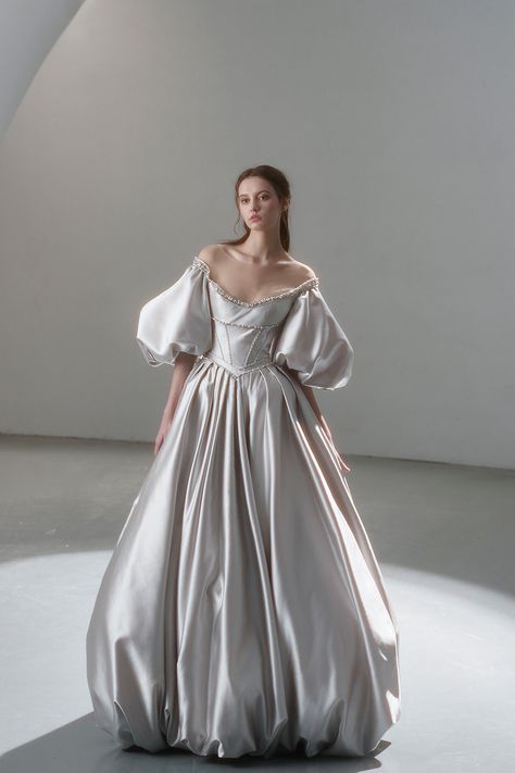 Grey Princess Ball Gown Long Sleeve Beaded Satin Prom Dress 16th Birthday Dress SH4110