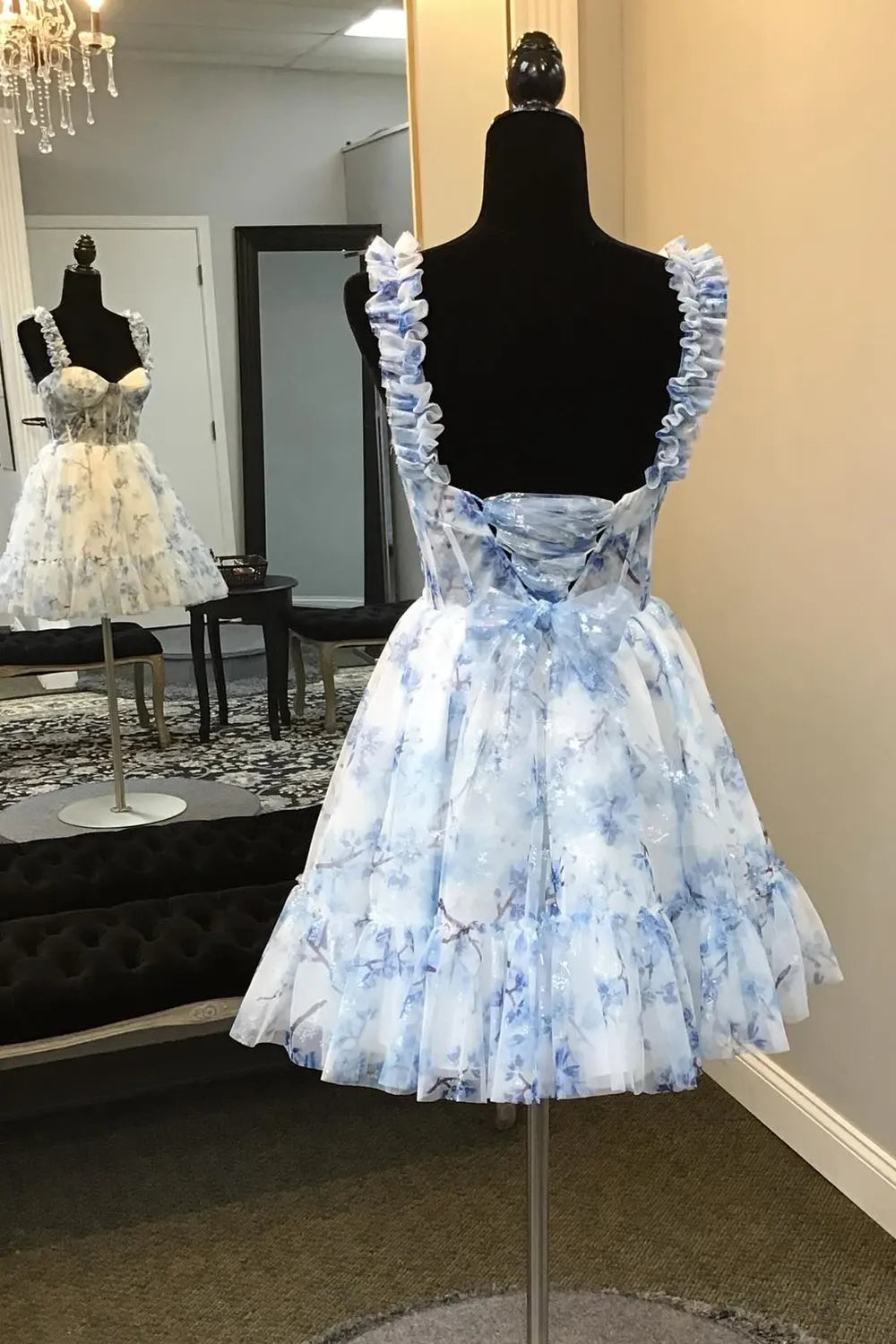 Blue Floral Printed Spaghetti Straps A-Line Short Corset Homecoming Dress SH1688