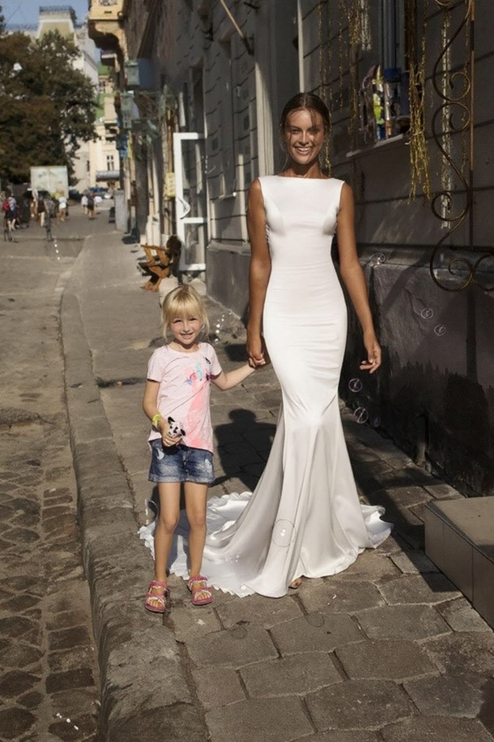 Elegant Mermaid White Satin Long Train Prom Dress Wedding Dress SH7541