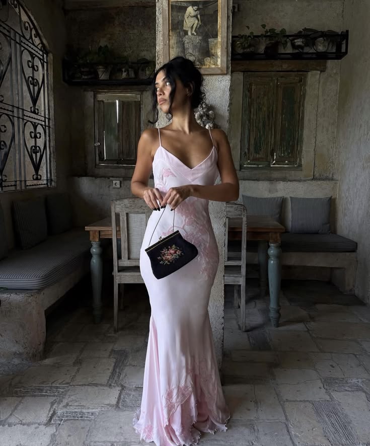 Gentle Light Pink Mermaid Spaghetti Strap Beaded Satin Prom Dress Wedding Guest Dress SH5323