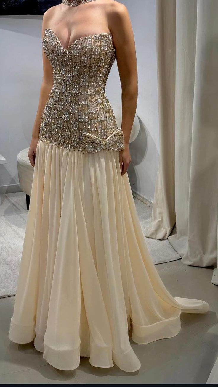 Shiny Rhinestone A Line Sweetheart Neck Apricot Chiffon Long Prom Dress Evening Dress SH7049